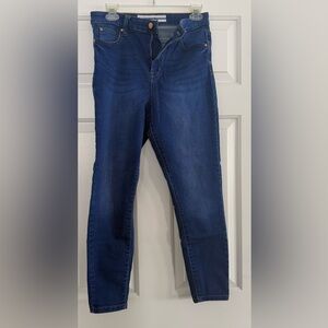 Celebrity Pink High Rise Ankle Skinny Jeans 11/30